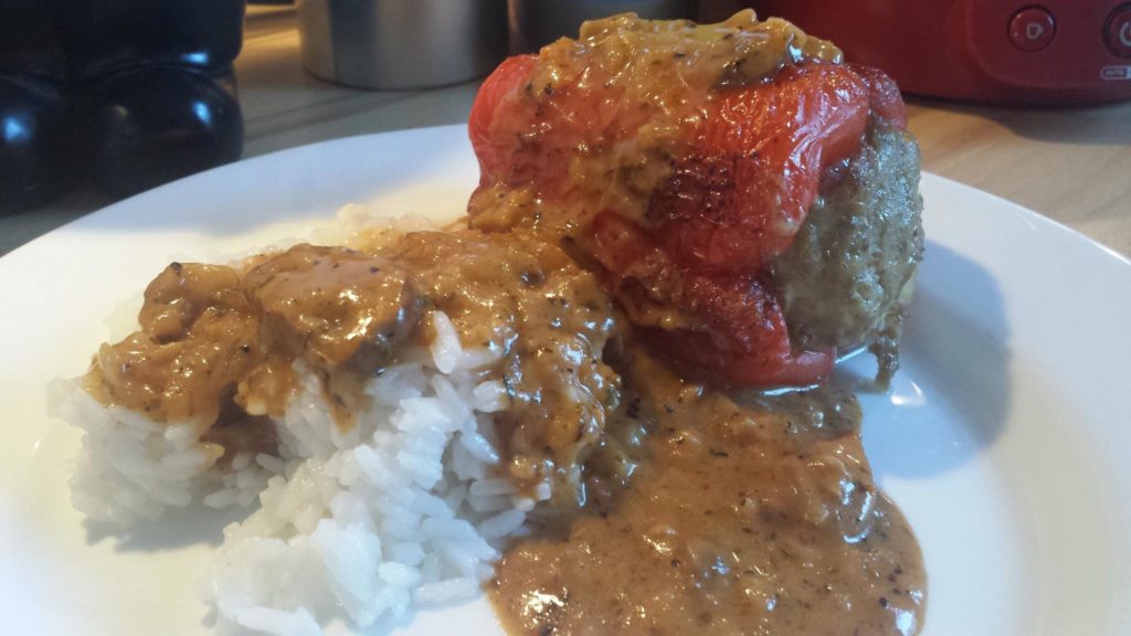 Rosenkohl und Salzkartoffeln in Schinken-Käsesoße | Bines Thermi-Welt Rosenkohl und Salzkartoffeln in Schinken-Käsesoße | Bines Thermi-Welt