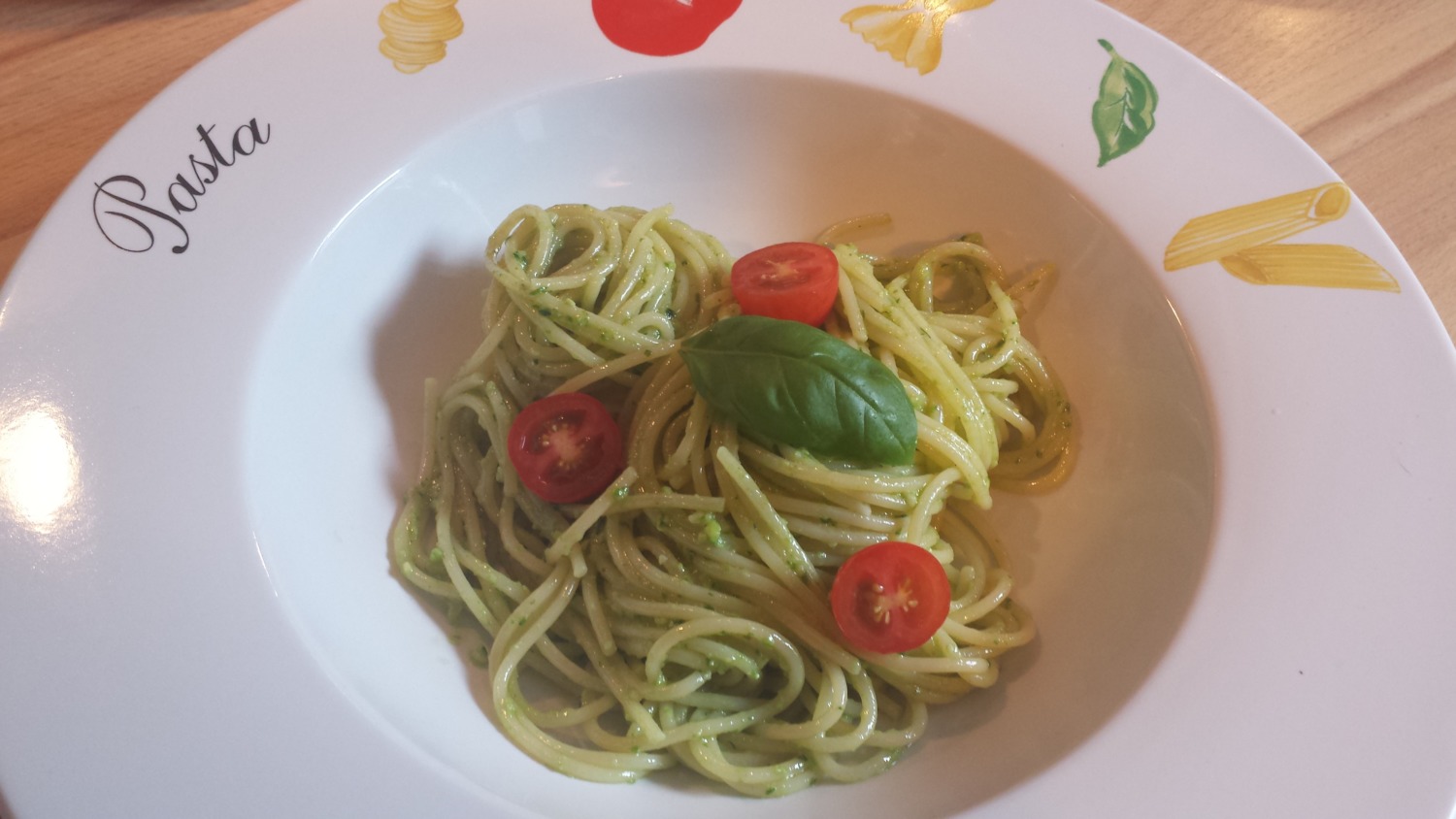 Spaghetti mit Basilikum Pesto | Bines Thermi-Welt