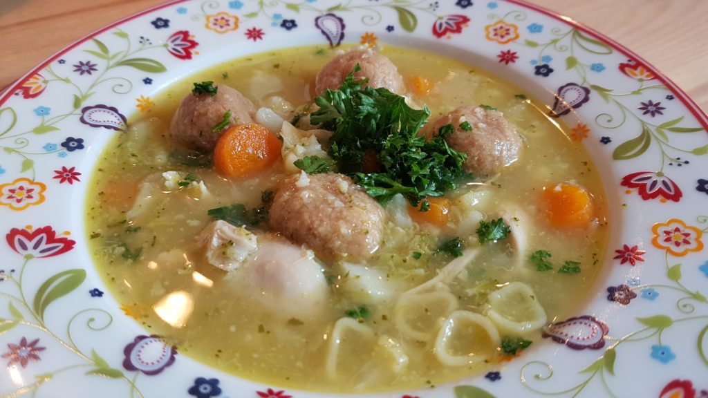 Suppe Mit Klößchen