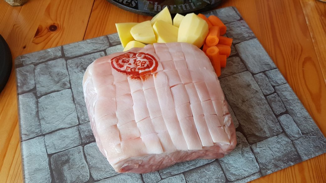 Bayrischer Schweinebraten mit Kruste | Bines Thermi-Welt Bayrischer Schweinebraten mit Kruste | Bines Thermi-Welt